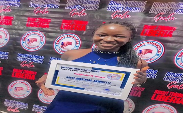 Join us as we Congratulate Antoinette Greatness Nagbe of Freedom FM on receiving an award following her nominations for the award of Peer to Peer Mentor of the Year 2024 by Smart Thinkers Liberia on May 11, 2024